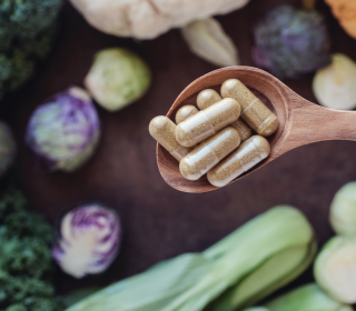 保健食品原料挑選的五大重點,原料商、代理商與代工廠的差異為何?